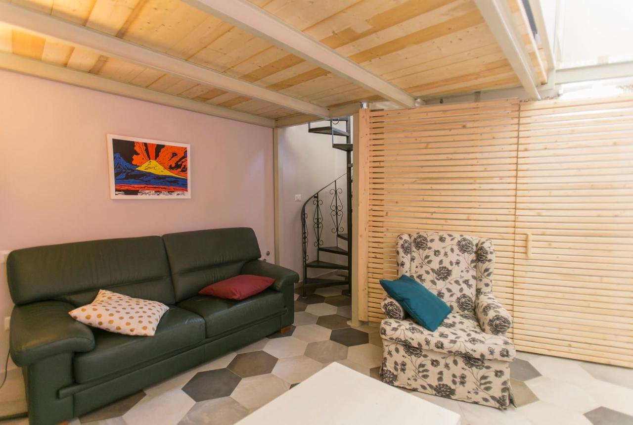 Anticaglia/24 Bed and Breakfast Napels Buitenkant foto