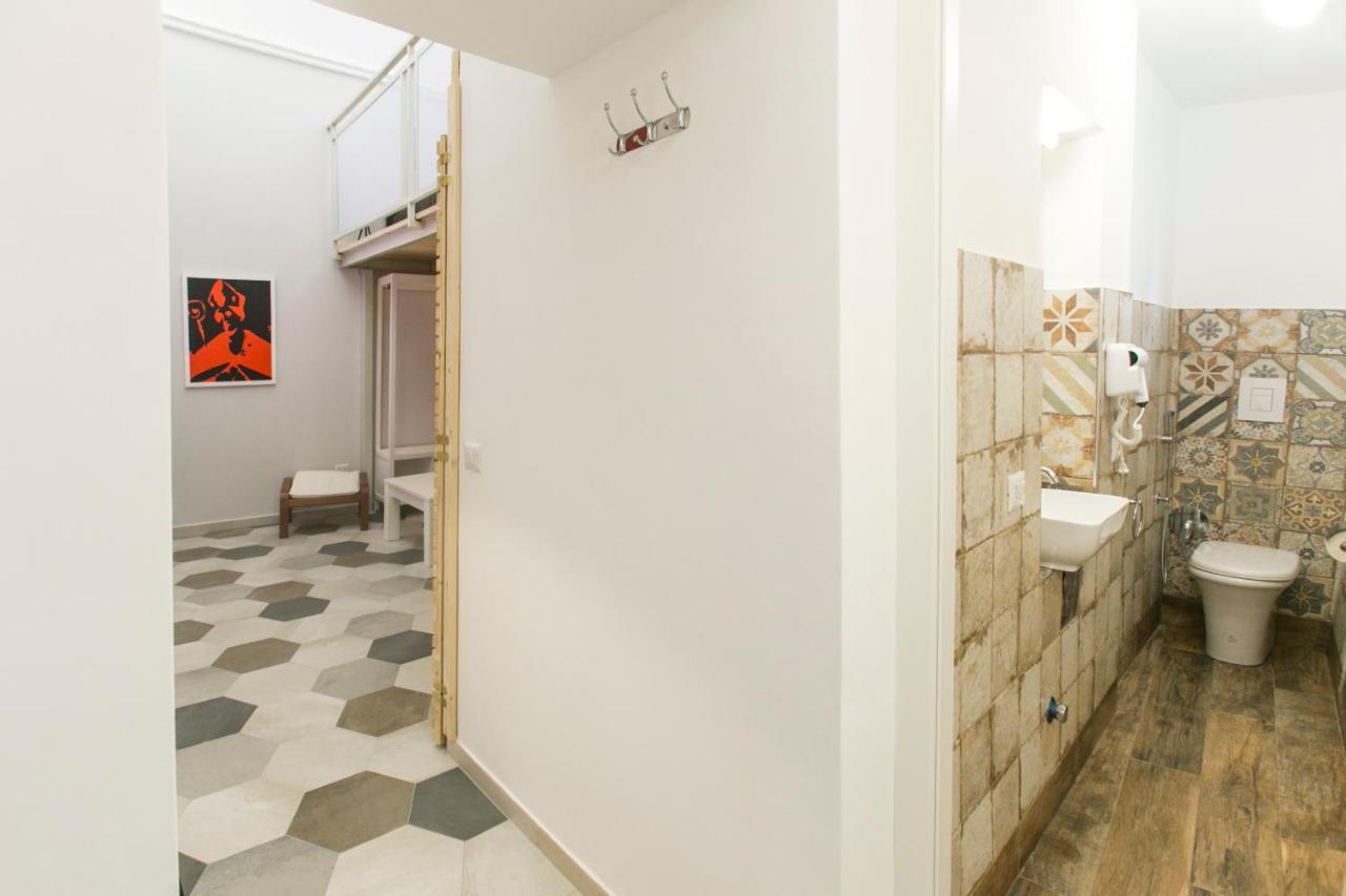 Anticaglia/24 Bed and Breakfast Napels Buitenkant foto