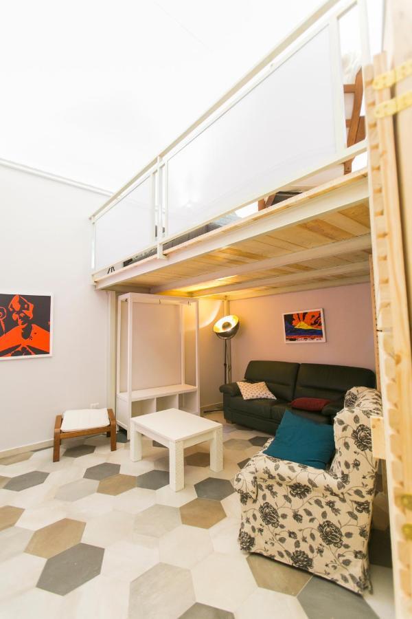 Anticaglia/24 Bed and Breakfast Napels Buitenkant foto
