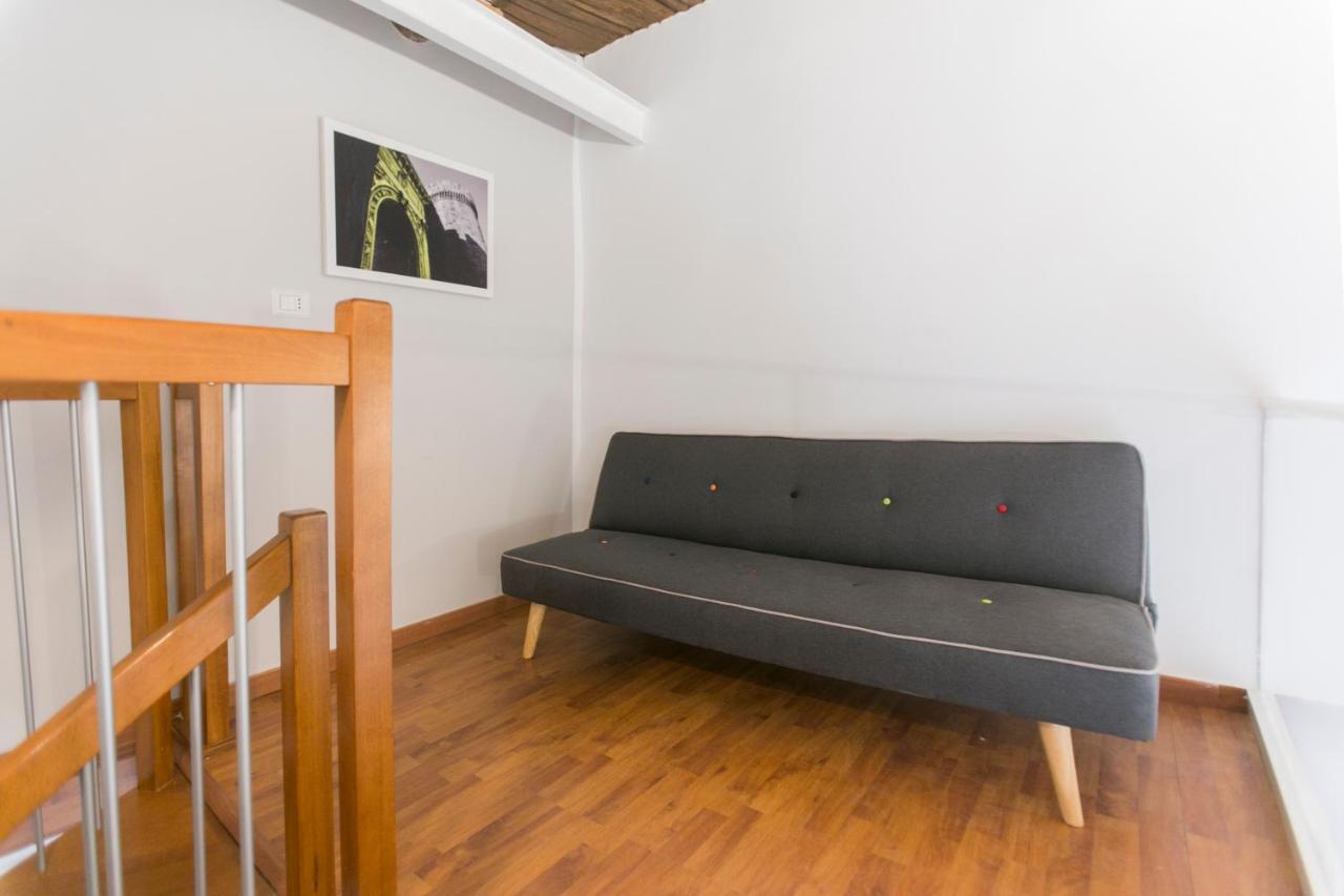 Anticaglia/24 Bed and Breakfast Napels Buitenkant foto